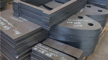 Elogios de Hunan, China - Quatro m&aacute;quinas de corte a laser HYMSON no local