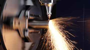 O laser de fibra pode cortar madeira, pl&aacute;stico e vidro?